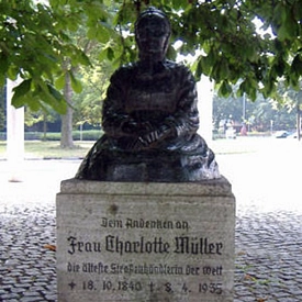 Charlotte Müller