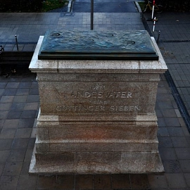 Dem Landesvater seine Göttinger Sieben