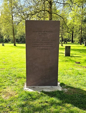 Denkmal für die Zwangsarbeiter*innen auf dem Ehrenfriedhof&nbsp;&copy;&nbsp;Stadt Göttingen