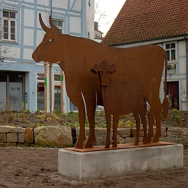 Stahlskulptur Kuh mit Kalb